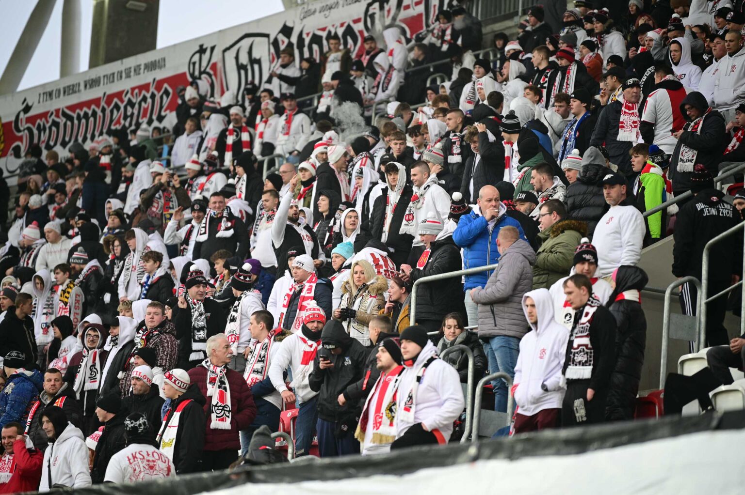 Kibice na meczu ŁKS Łódź - Ruch Chorzów 2023-12-17