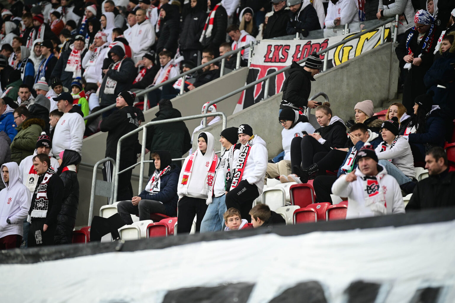 Kibice na meczu ŁKS Łódź - Ruch Chorzów 2023-12-17