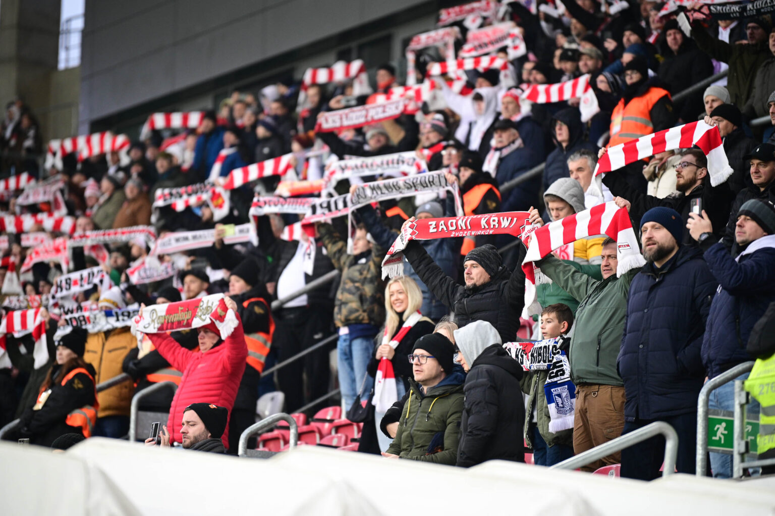 Kibice na meczu ŁKS Łódź - Ruch Chorzów 2023-12-17