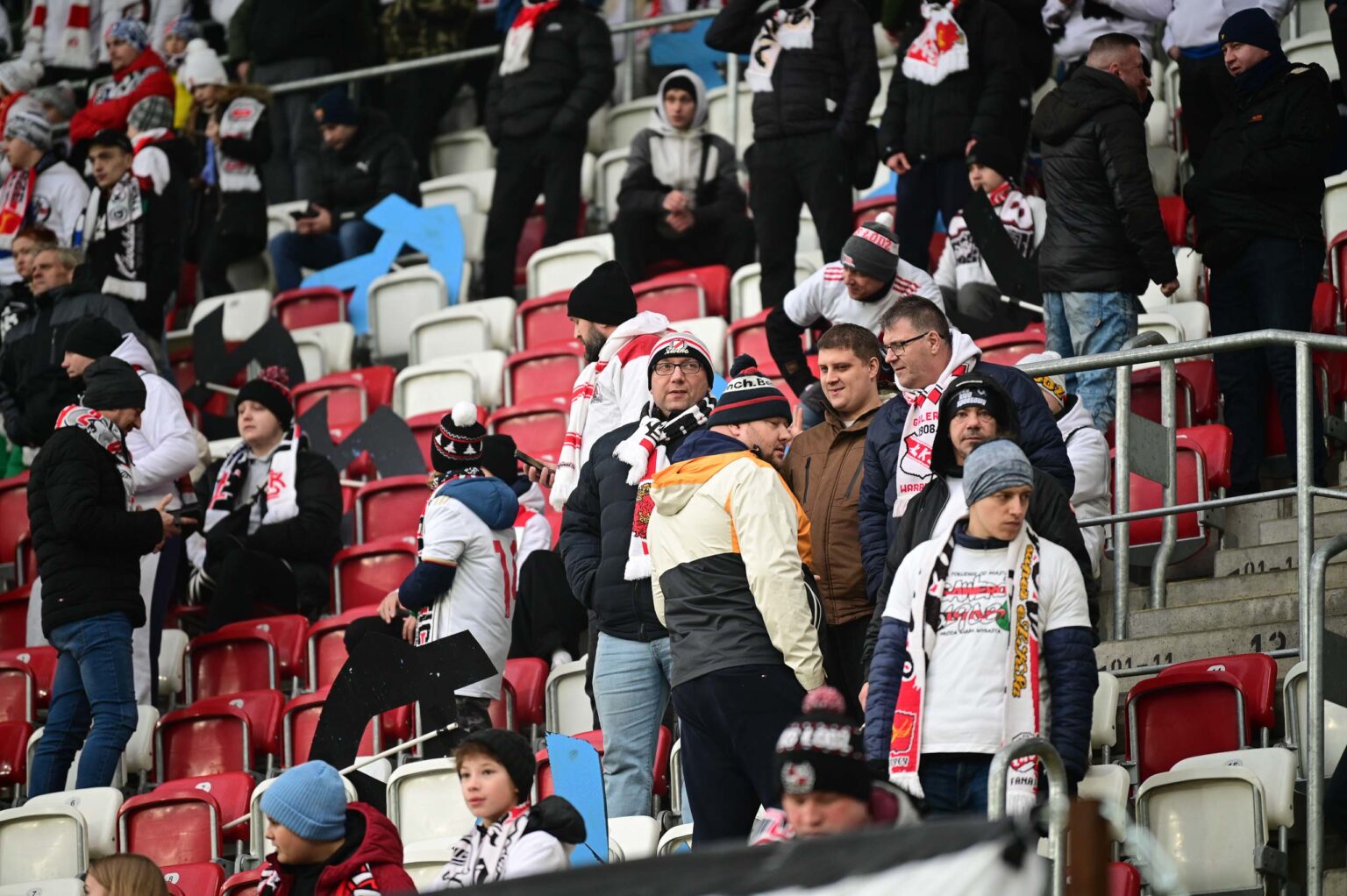 Kibice na meczu ŁKS Łódź - Ruch Chorzów 2023-12-17