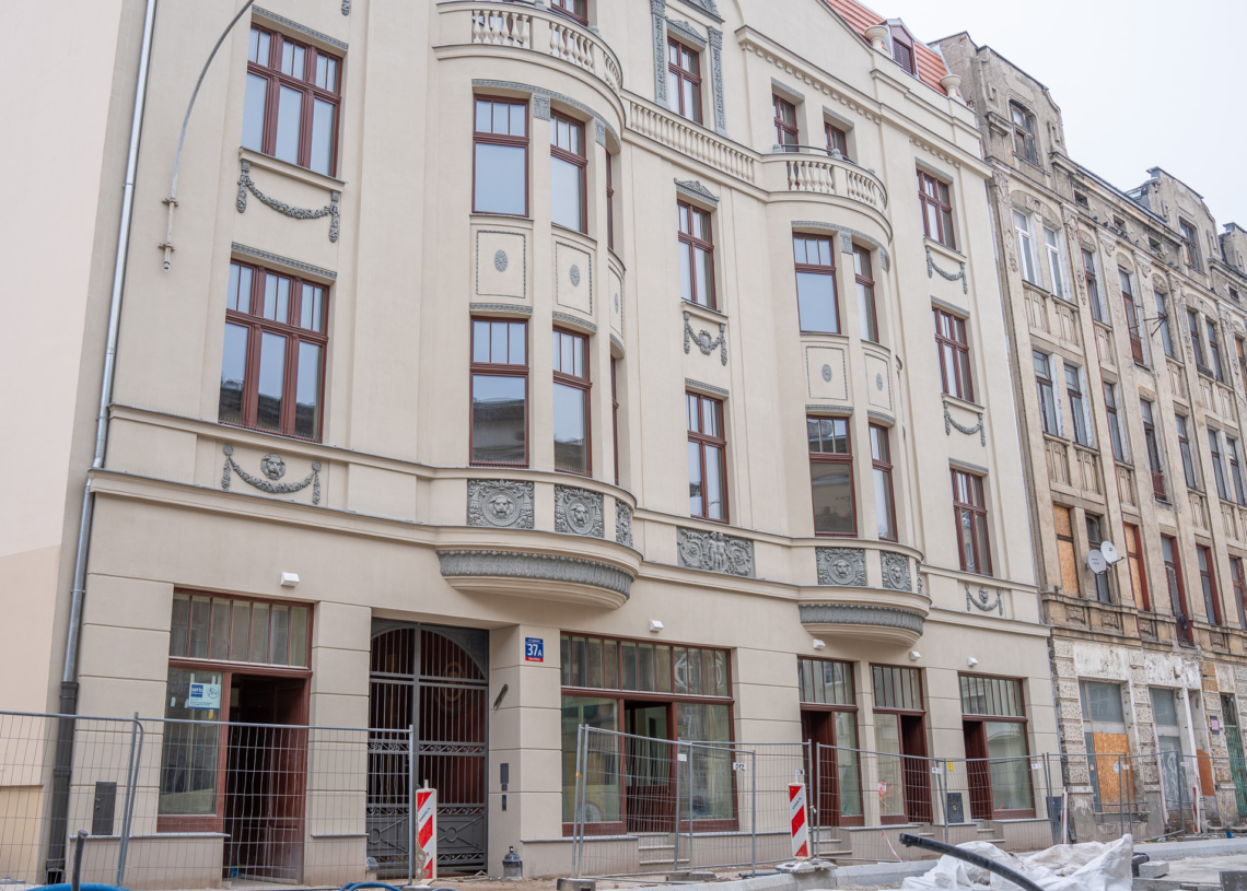 Zakończono prace w dwóch rewitalizowanych kamienicach przy Legionów 1 Zakończyła się rewitalizacja kamienic przy Legionów