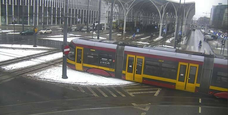 Zatrzymanie ruchu tramwajowego na Piłsudskiego przy Sienkiewicza 1 zatrzymanie ruchu tramwajowego na Piłsudskiego