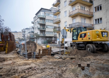Przebudowa pl. Komuny Paryskiej