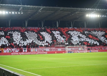 Widzew Lodz vs Pogon Szczecin kibice.101