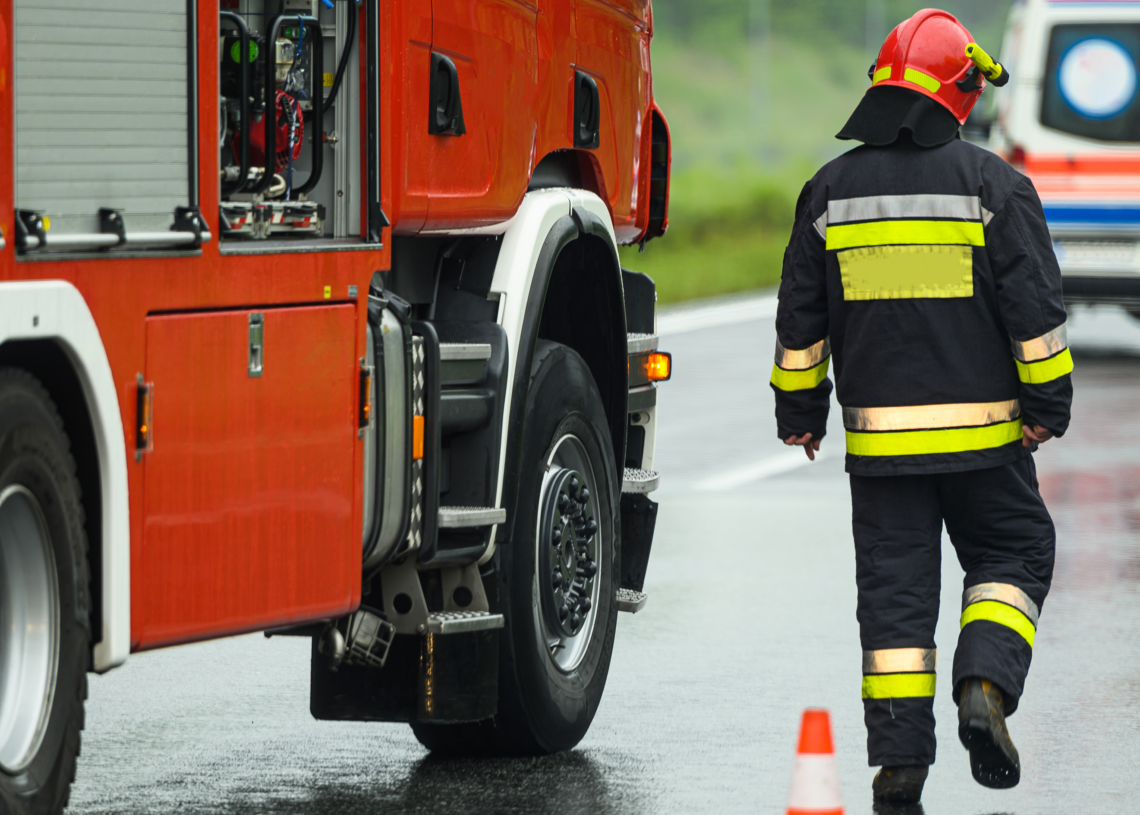 Wypadek w miejscowości Sierakowice Prawe koło Skierniewic 4 osoby ranne