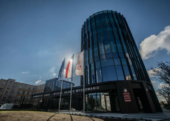 „Kryształowa Cegła” dla UŁ za nowy budynek Wydziału Nauk o Wychowaniu