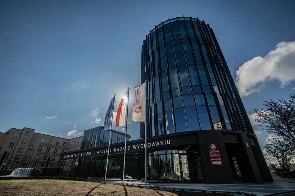 „Kryształowa Cegła” dla UŁ za nowy budynek Wydziału Nauk o Wychowaniu 1 „Kryształowa Cegła” dla UŁ za nowy budynek Wydziału Nauk o Wychowaniu