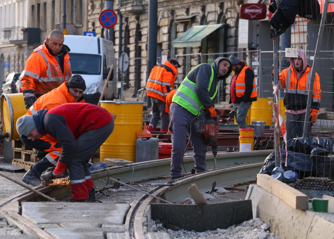 Jak przebiega modernizacja Legionów? Postęp prac przystopowały ponoć wichury
