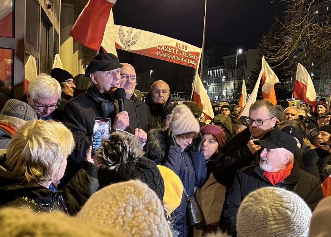 Protest przed siedzibą łódzkiego oddziału TVP