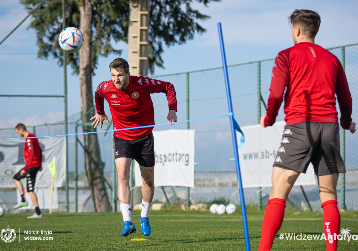 Widzew Łódź przed rundą rewanżową. 5 sparingów, zgrupowania w Turcji i Uniejowie 1 Widzew Łódź przed rundą rewanżową