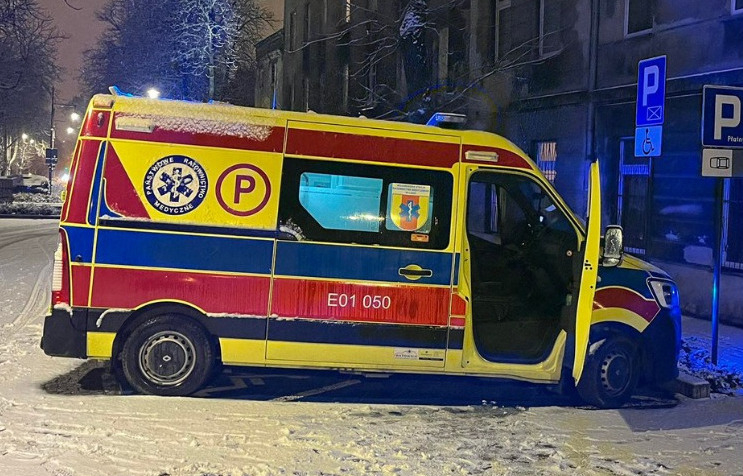 Włamanie do karetki pogotowia na Polesiu