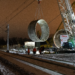 Przenoszenie tarczy TBM Faustyny nad trakcją kolejową