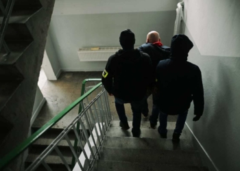 Skierniewice: Policjanci odzyskali skradzioną koparkę. Jej wartość to 600 tys. zł