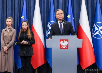 Prezydent Andrzej Duda wszczął postępowanie ułaskawieniowe wobec Mariusza Kamińskiego i Macieja Wąsika