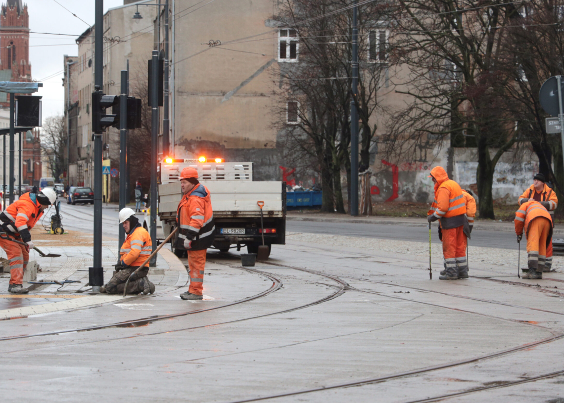 6 stycznia tramwaje na stałe wracają na odcinek Wojska Polskiego i tylko na jeden dzień na Ogrodową/Północną