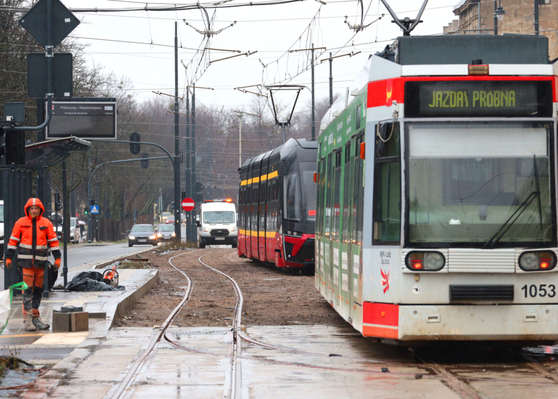 6 stycznia tramwaje na stałe wracają na odcinek Wojska Polskiego i tylko na jeden dzień na Ogrodową/Północną