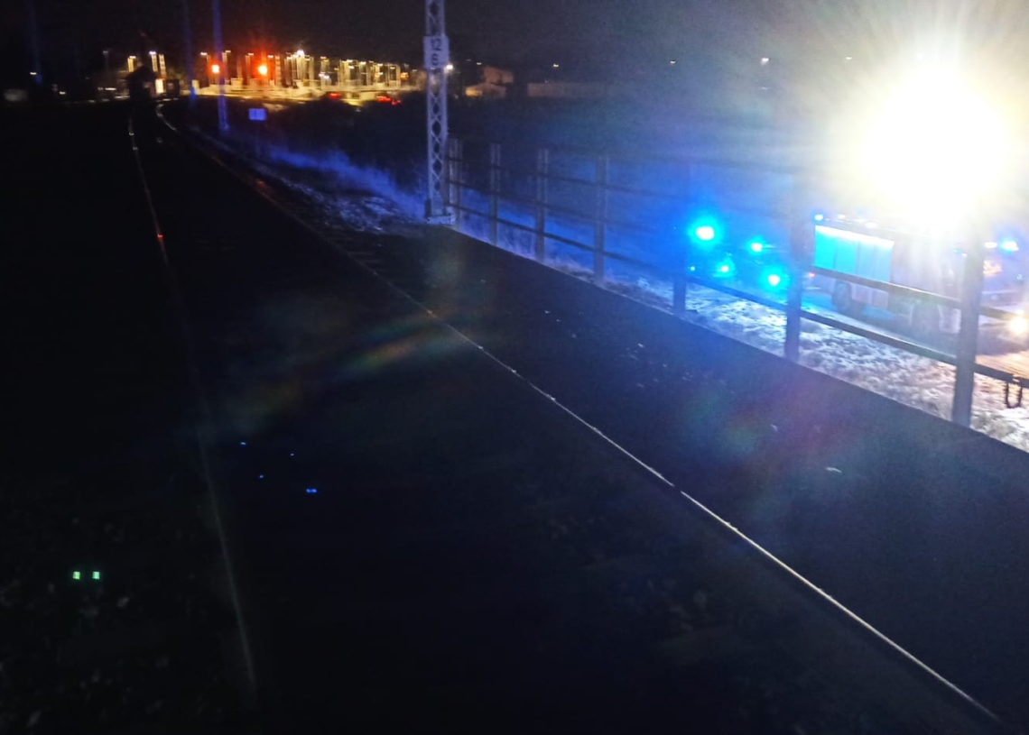 Tragiczny wypadek w Pabianicach. 36-letnia kobieta została potrącona przez pociąg