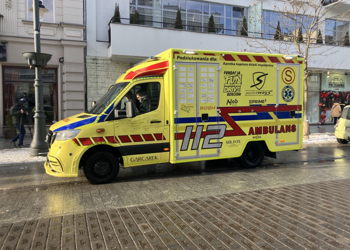 Druga karetka neonatologiczna będzie stacjonować w Łodzi