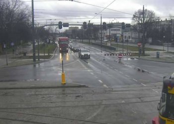 zatrzymanie ruchu tramwajowego na Dąbrowskiego
