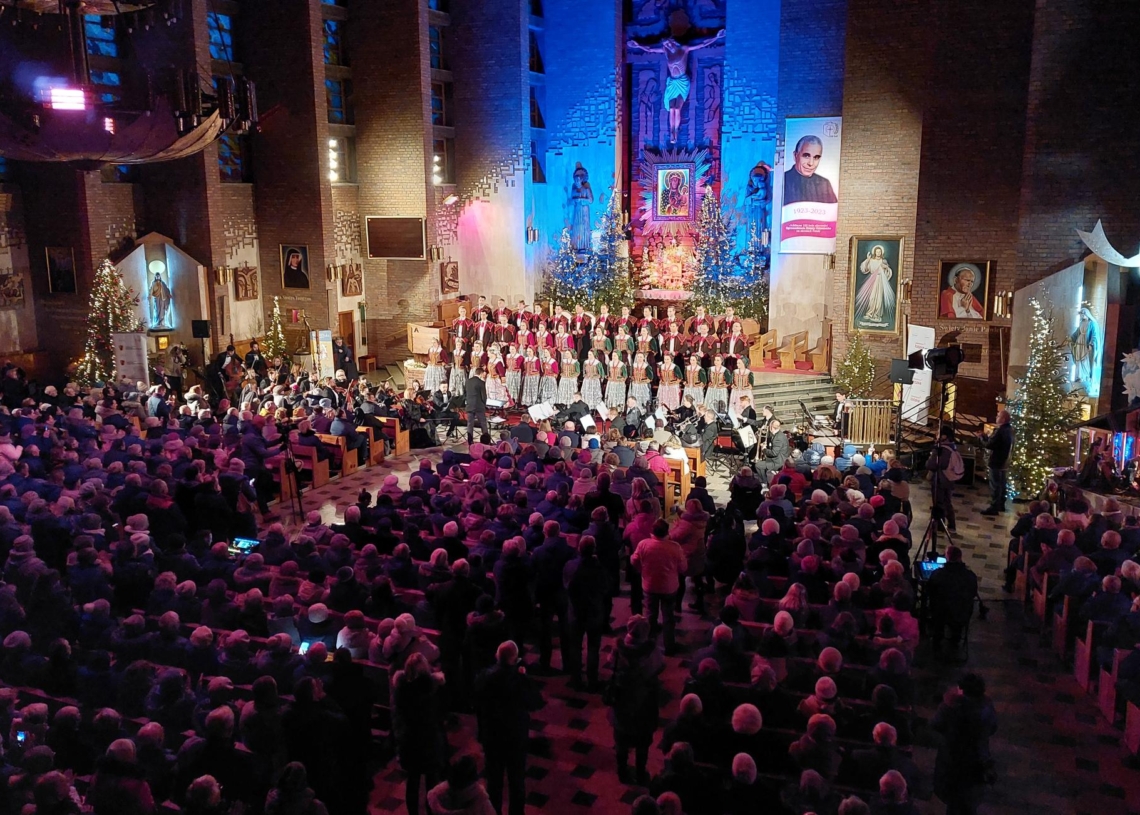 Koncert Zespołu Pieśni i Tańca Śląsk w Zduńskiej Woli