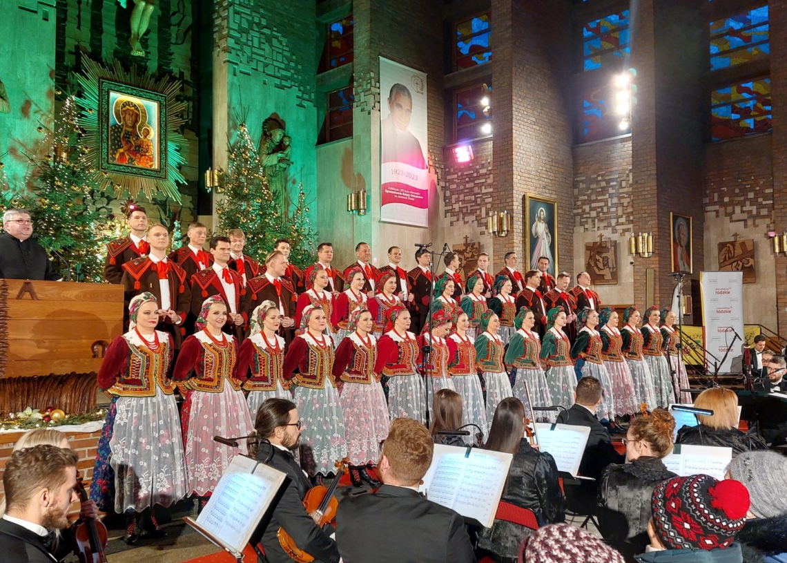 Koncert Zespołu Pieśni i Tańca Śląsk w Zduńskiej Woli