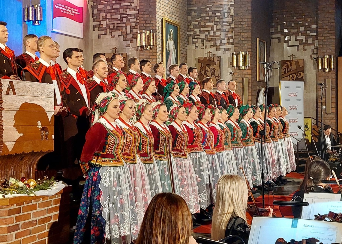 Koncert Zespołu Pieśni i Tańca Śląsk w Zduńskiej Woli