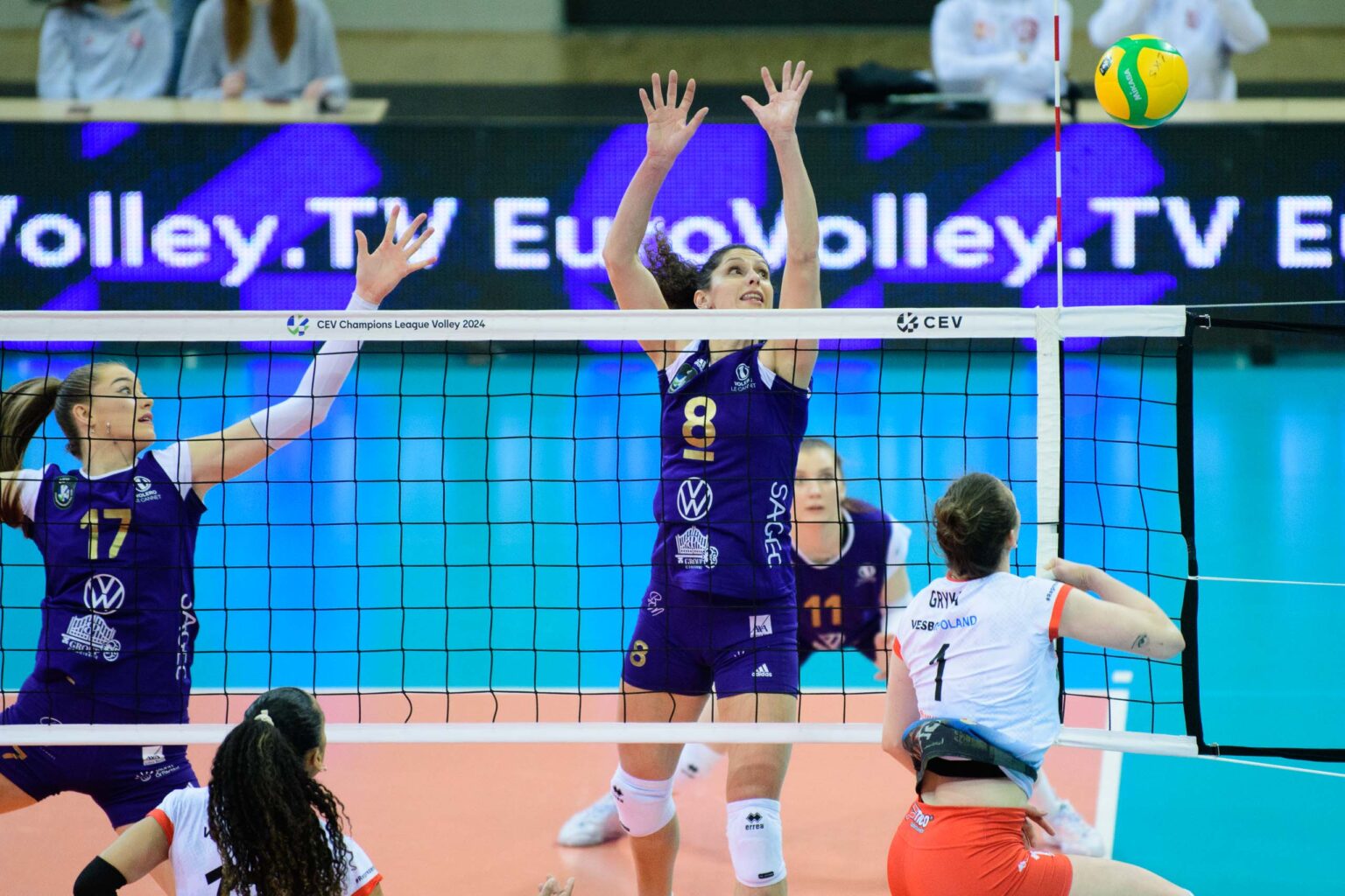 LKS Commercecon Lodz vs Volero Le Cannet.53