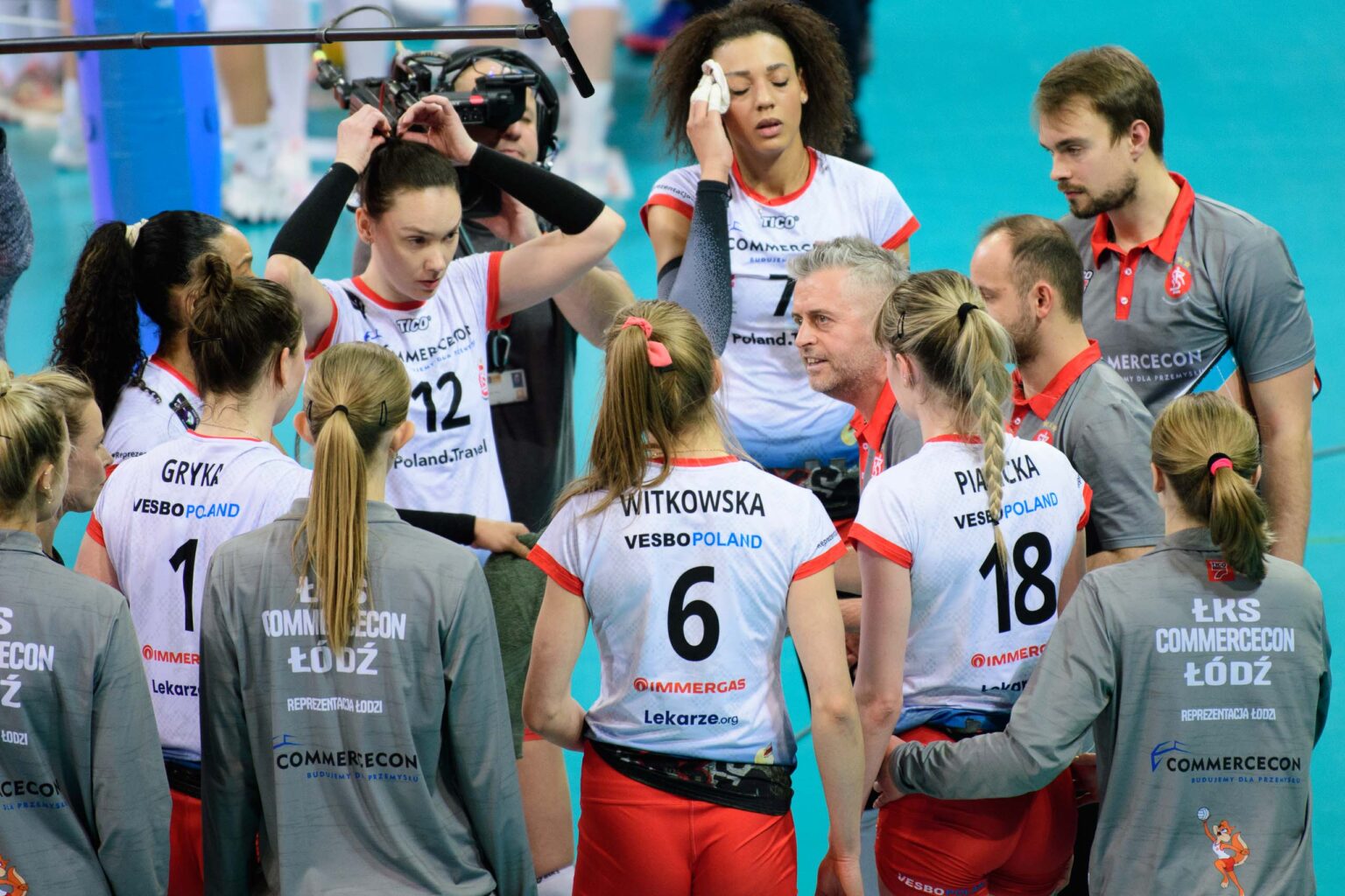 LKS Commercecon Lodz vs Volero Le Cannet.58