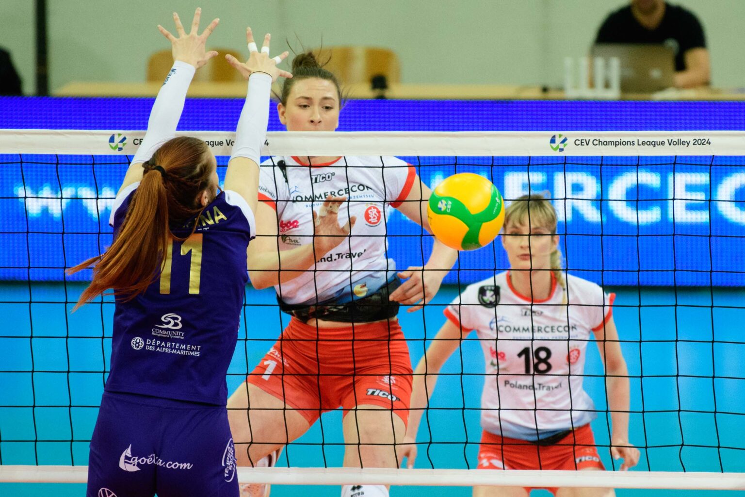 LKS Commercecon Lodz vs Volero Le Cannet.68