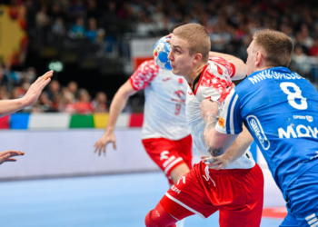 ME 2024 w piłce ręcznej. Piotr Jędraszczyk w meczu z Wyspami Owczymi