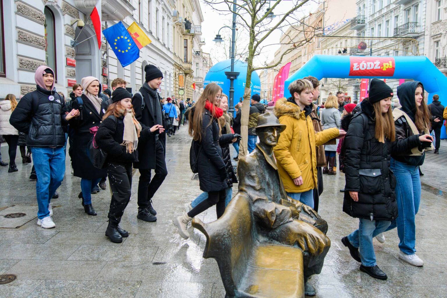 Polonez na ul Piotrkowskiej 14