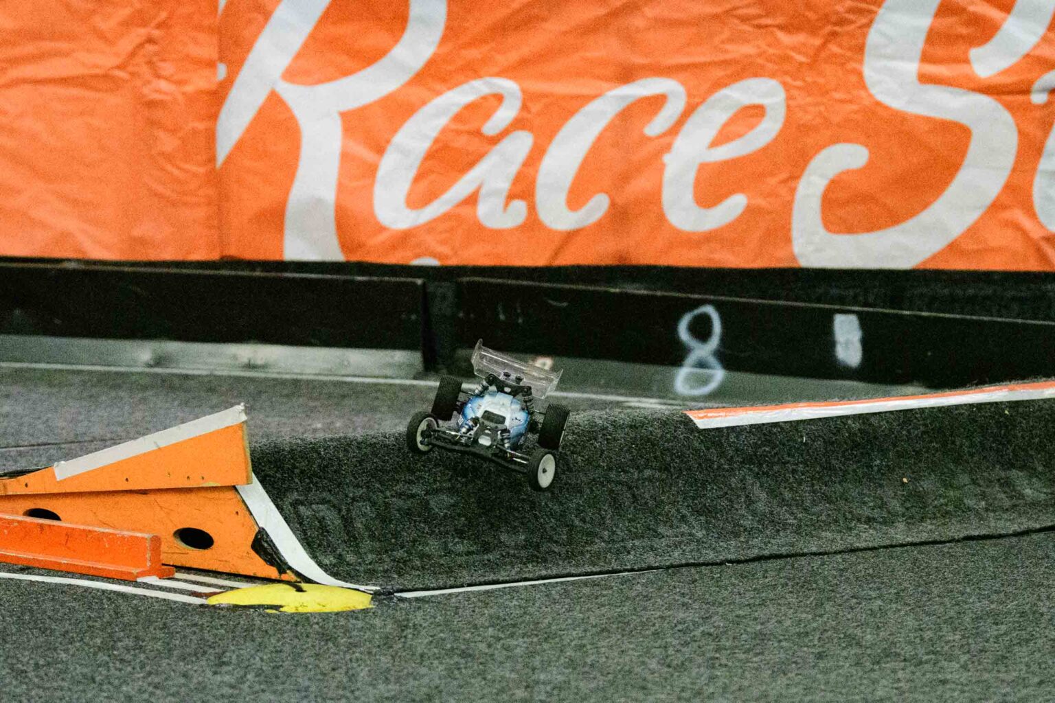 Wyścigi Race Contest 24 w EC1 Łódź