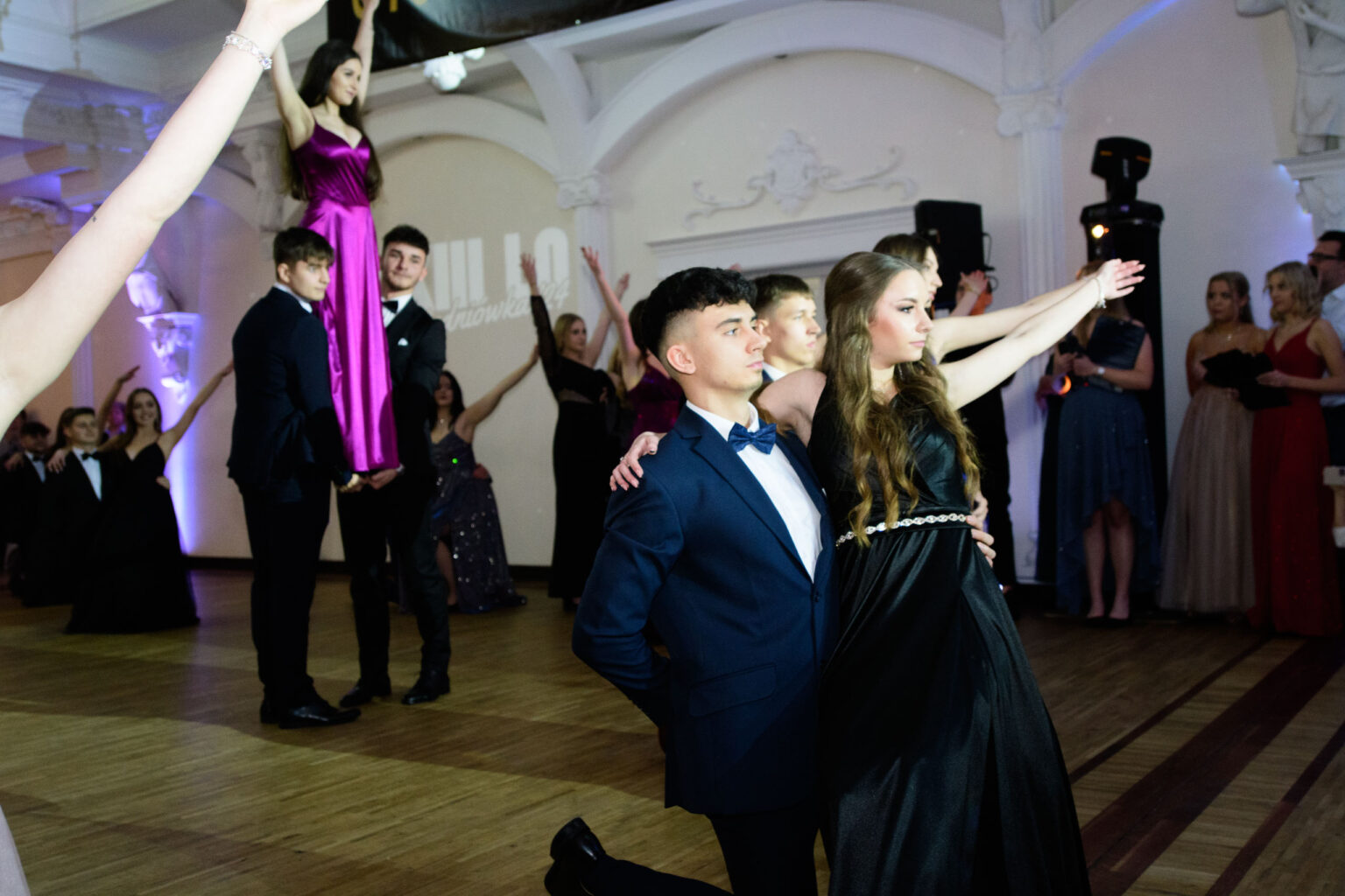 Studniowka XXXIII LO 18