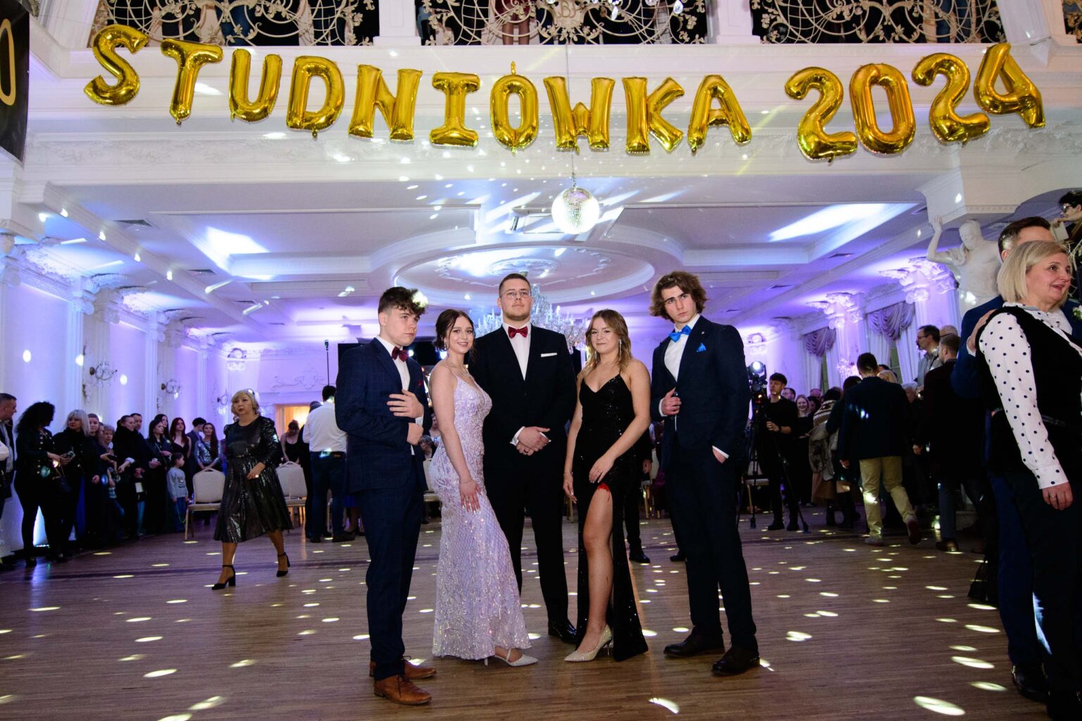 Studniowka XXXIII LO 8
