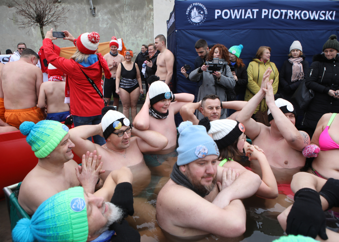 Finał WOŚP w Powiatowym Centrum Przesiadkowym w Piotrkowie I 2024-01-28