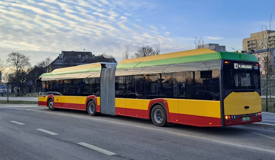 Elektryczne autobusy przegubowe
