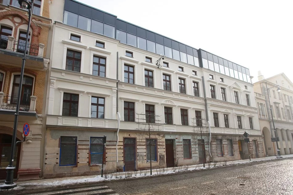Kończy się rewitalizacja dwóch kolejnych kamienic w centrum Łodzi