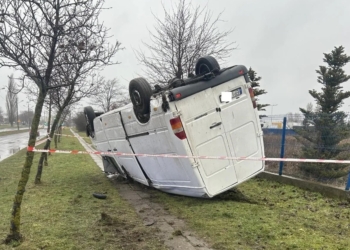 Dachowanie na Żelaznej w Piotrkowie