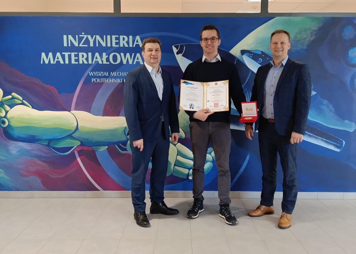 Medale dla naukowców i studentów PŁ na wystawie EXPO 1 Medale dla naukowców i studentów PŁ na wystawie EXPO