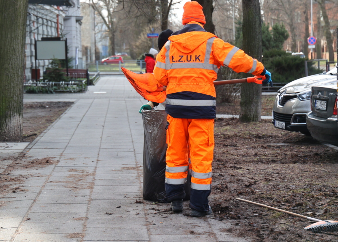 Rozpoczęło się sprzątanie łódzkich parków. Łącznie do uporządkowania jest 600 hektarów