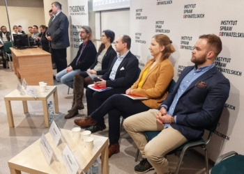 Transport publiczny w Łodzi tematem debaty
