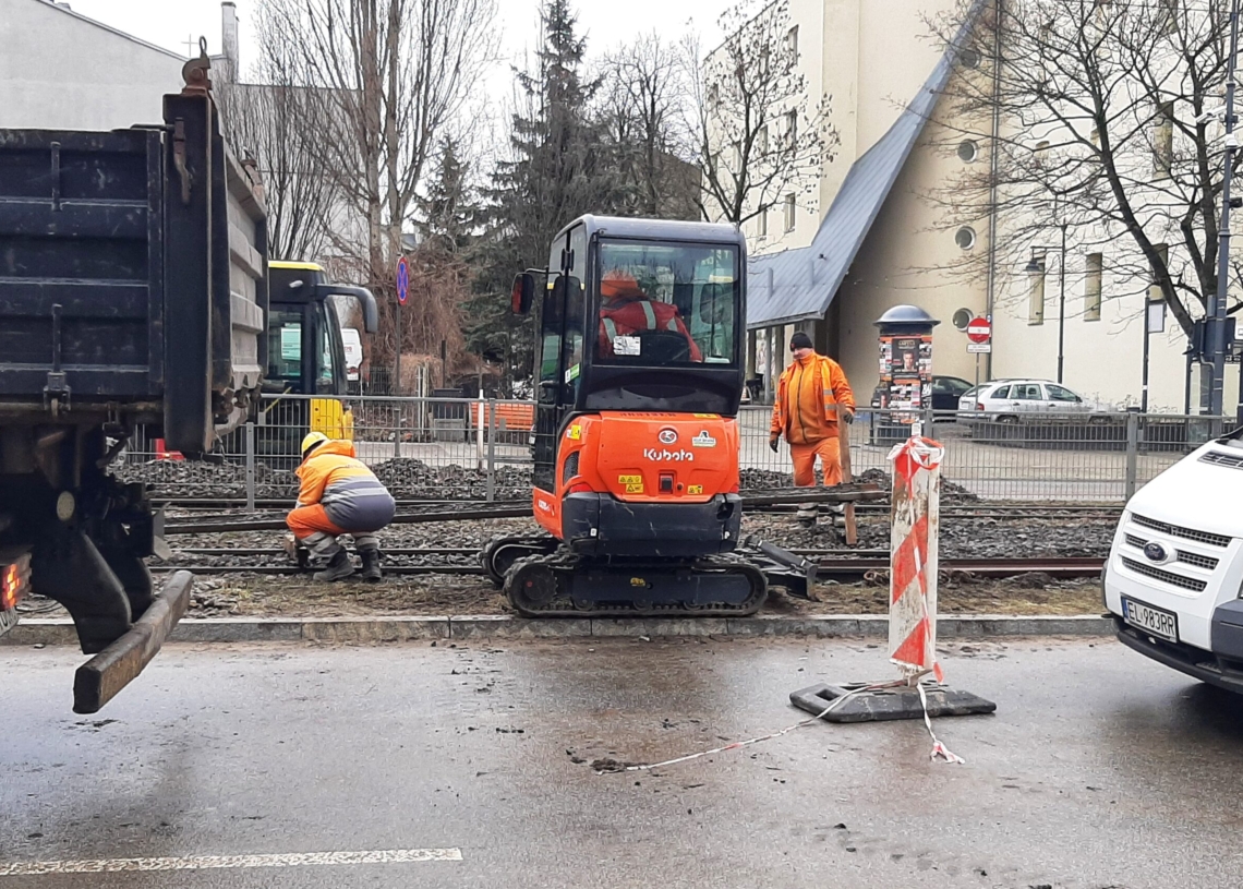 Półmetek prac na skrzyżowaniu ulic Zachodniej i Legionów w Łodzi [ZDJĘCIA, WIDEO]
