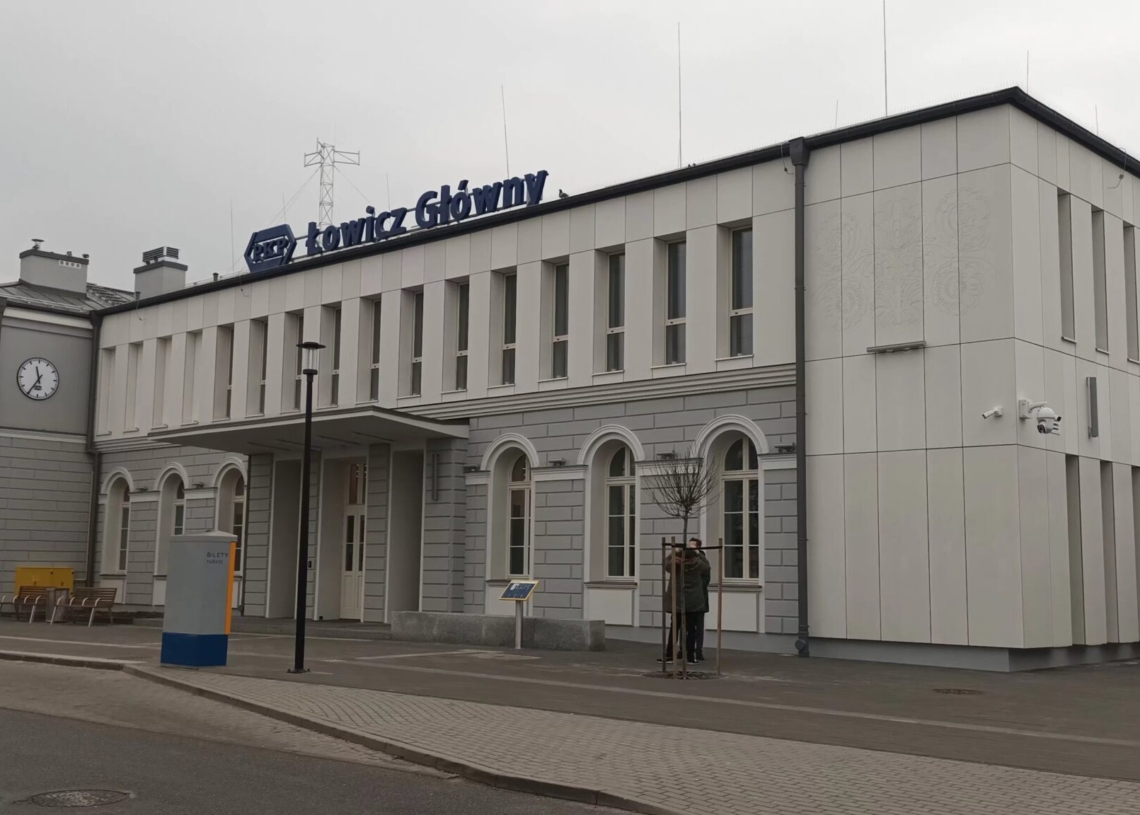 Dworzec PKP w Łowiczu po remoncie