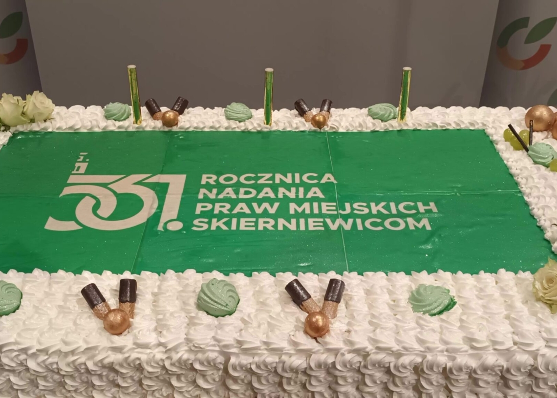 Nagrodę „Honorowy Ambasador Miasta Skierniewice” otrzymał Ireneusz Rolewski