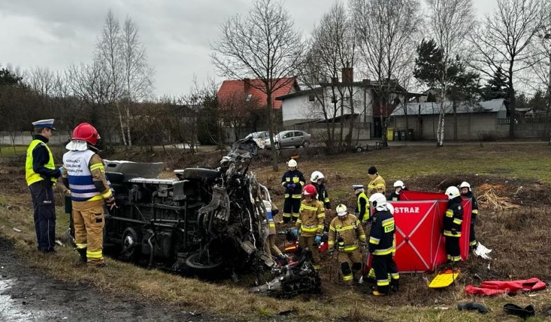Śmiertelny wypadek na DK74 pod Szczercowem