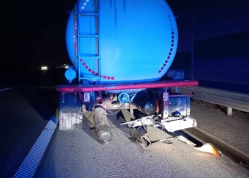 51-latek zasnął za kierownicą na A1