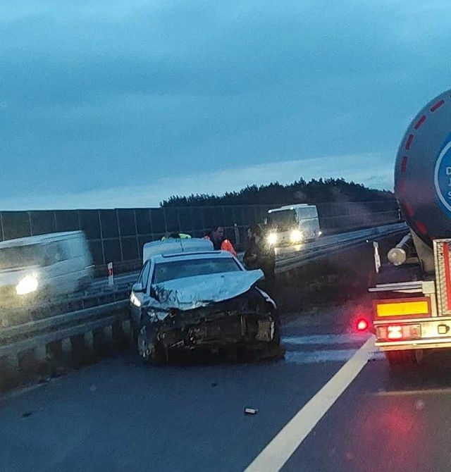 Wypadek na A2 w kierunku Warszawy