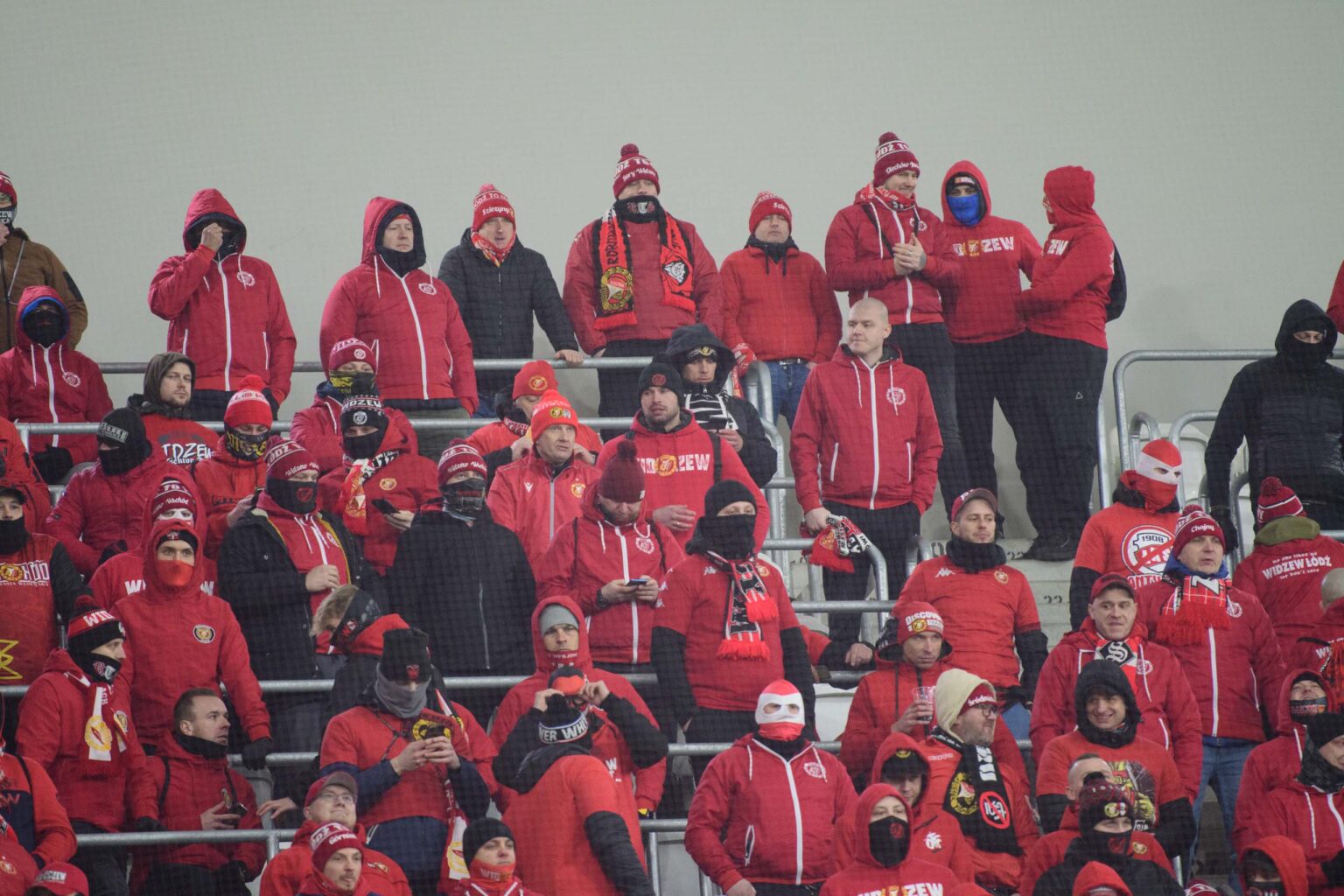 Doping Kibicow WIdzewa na 70 derbach Lodzi 25
