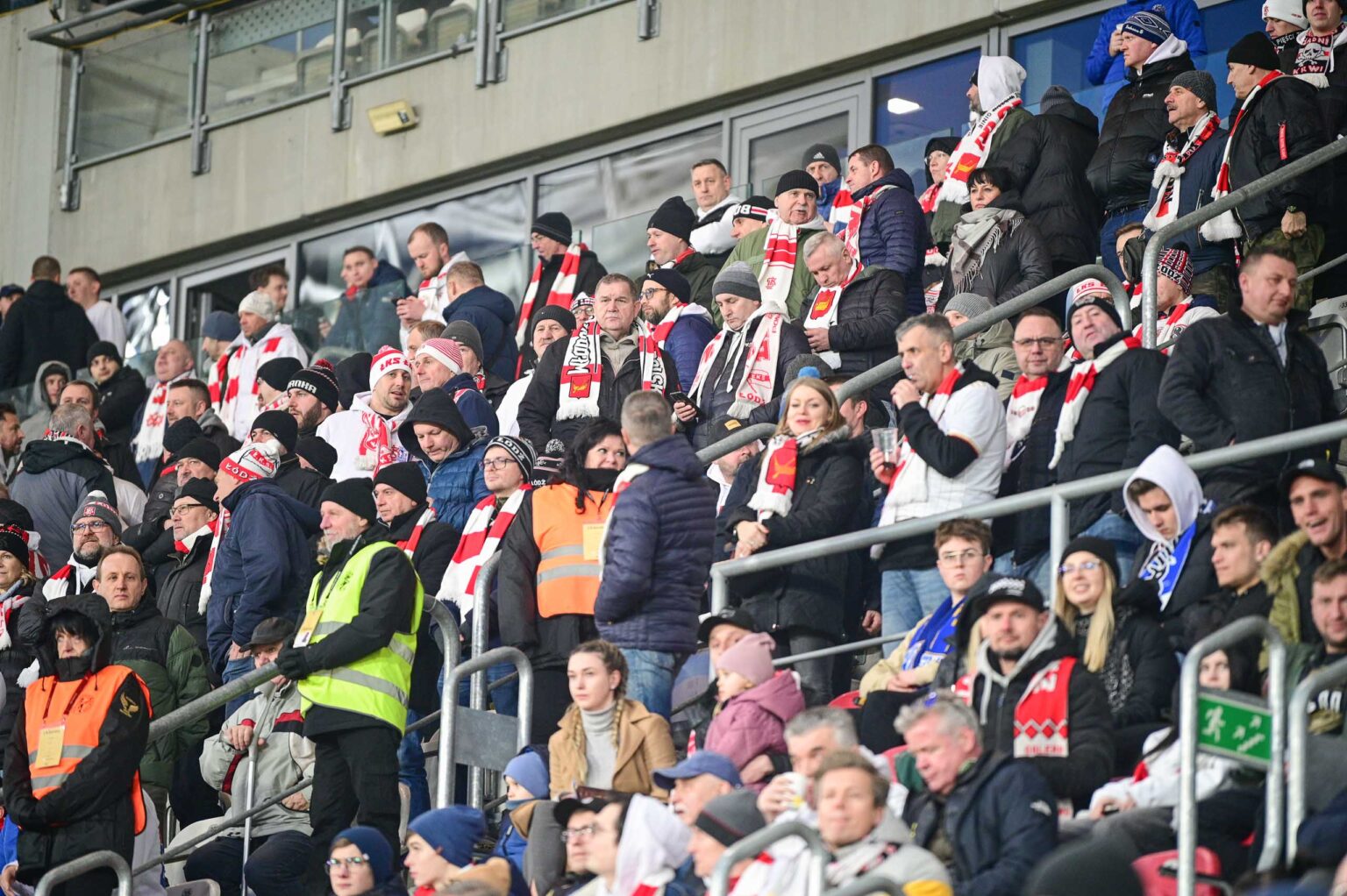 70. derby Łodzi: doping kibiców ŁKS