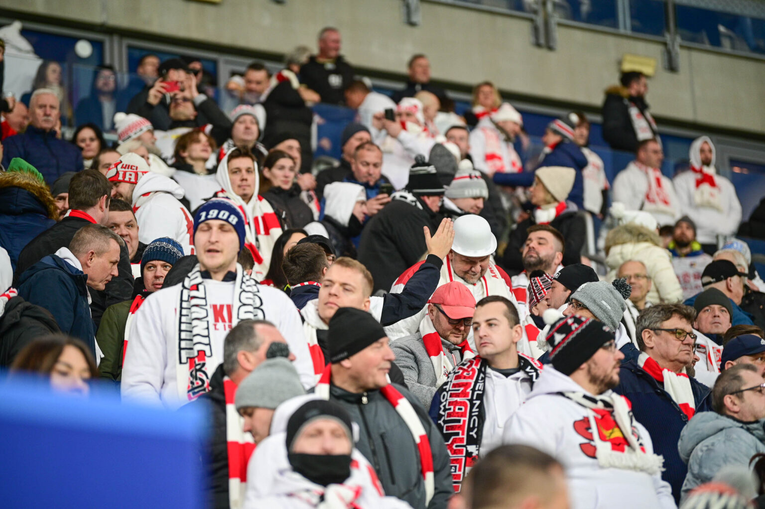 70. derby Łodzi: doping kibiców ŁKS